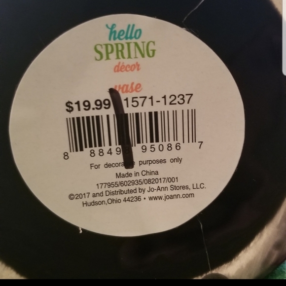 Hello Spring Vases - Picture 2 of 2